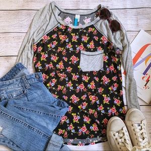 Long sleeve floral baseball tee